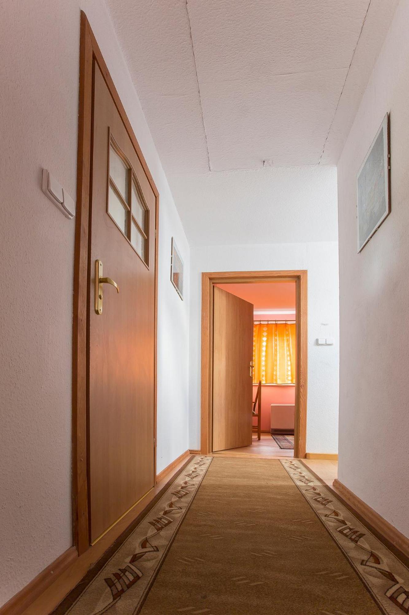 Happy Bison - A 5 Bedroom House With A Garden Bialowieza Ngoại thất bức ảnh